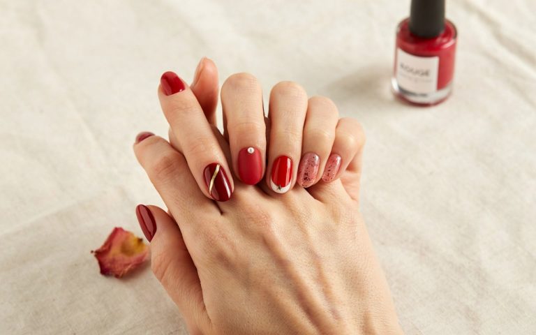 Red Nail Designs: Classic Ideas for Every Style